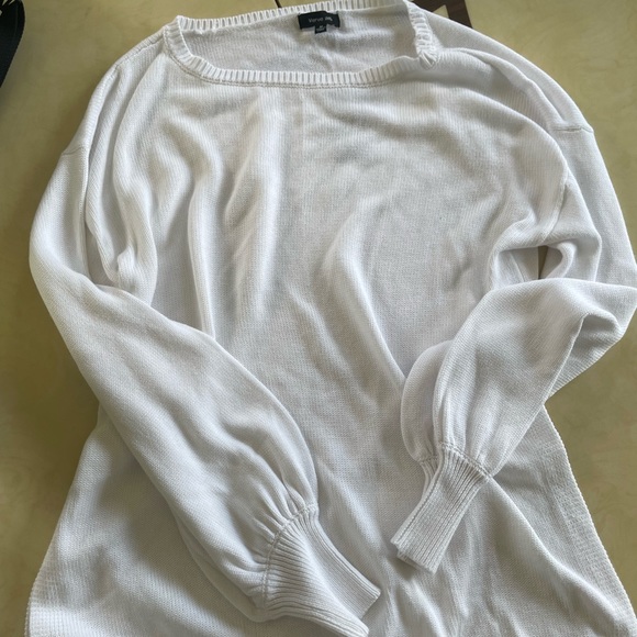 New without tags Verve ami bleached white sweater size M. - Picture 2 of 2